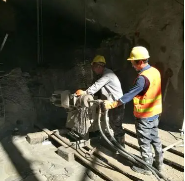 奉新水下抗分散灌浆料特点 水下不分散注浆料介绍